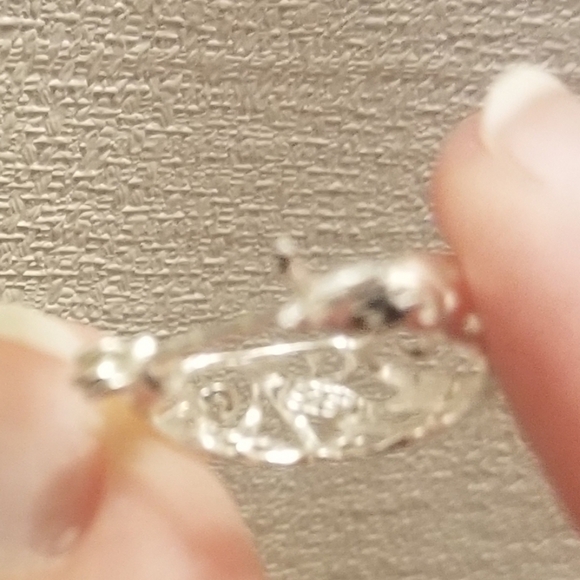 Like new: intricate sterling hoop earrings - Picture 4 of 4